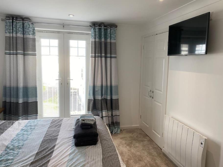 Surf'S Up! Perfect Base For Holidays Or Work In Cornwall St Columb Major Eksteriør billede